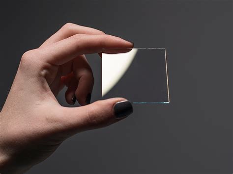 Indiumzinnoxid: Hochtransparente leitfähige Beschichtung für flexible Elektronik?!